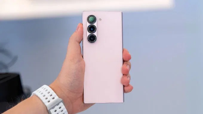 Thiết kế của Galaxy Z Fold 6